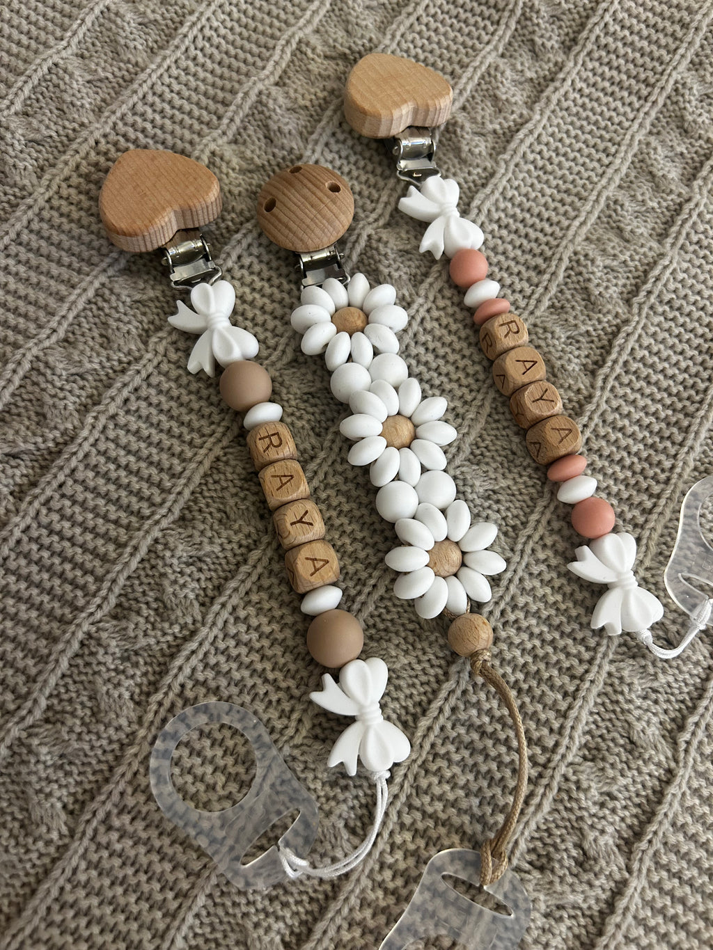 BUILD YOUR OWN               Wooden Block Bow Dummy Clips
